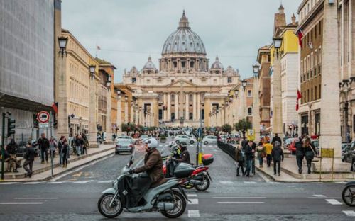 Muoversi a Roma in bici e scooter